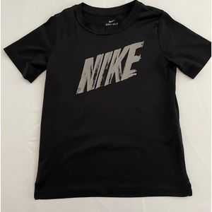 Kids Nike Shirt. Brand:Nike Color:Black